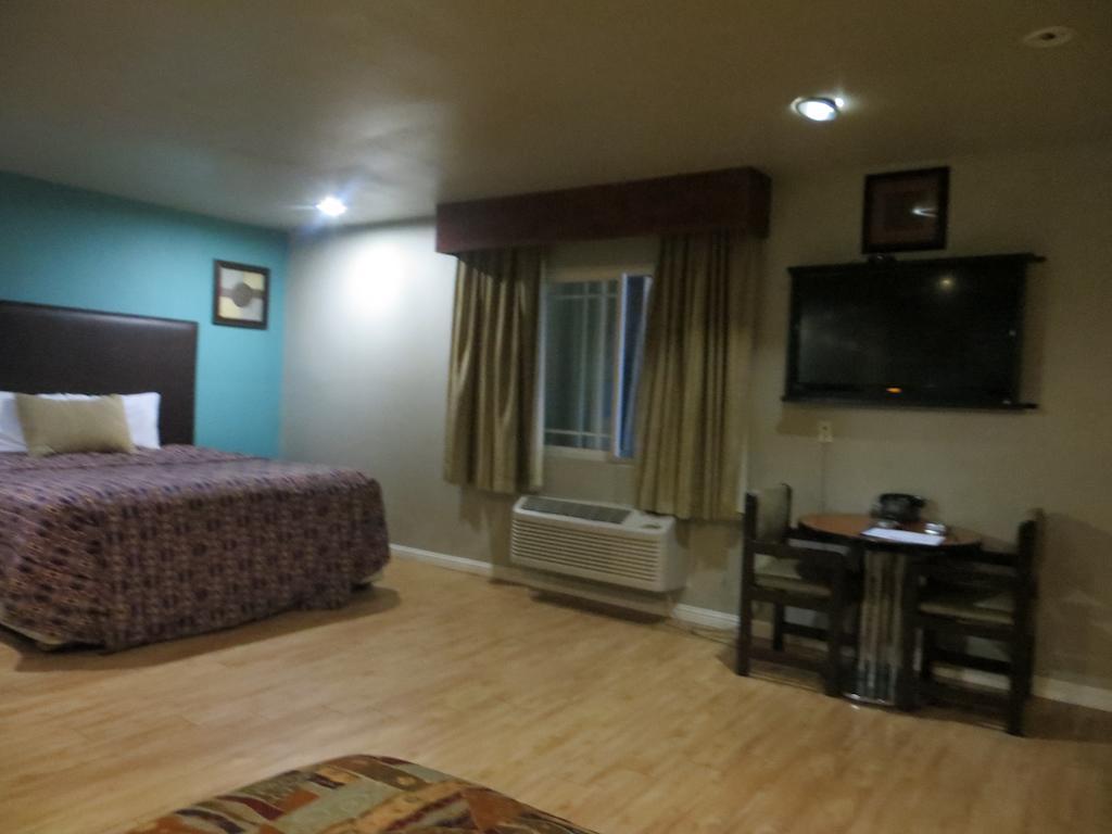 Rocky Inn Long Beach Quarto foto