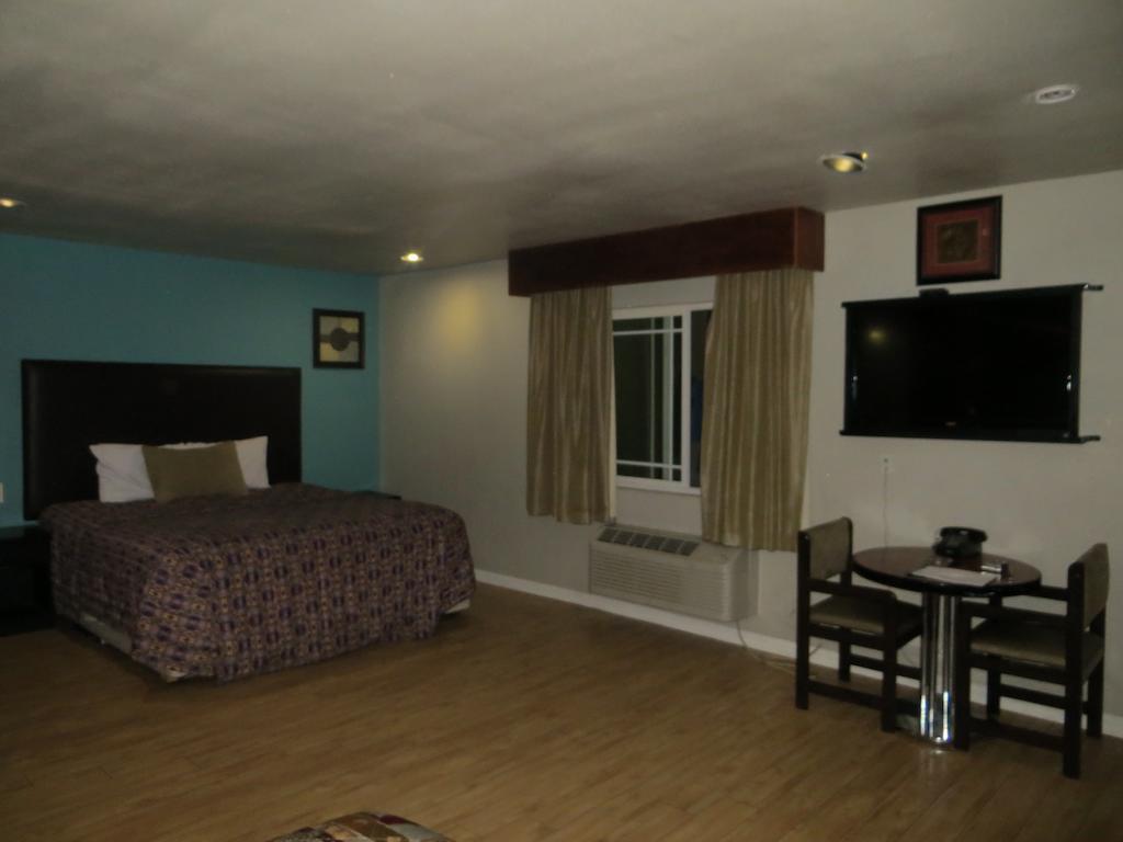 Rocky Inn Long Beach Quarto foto